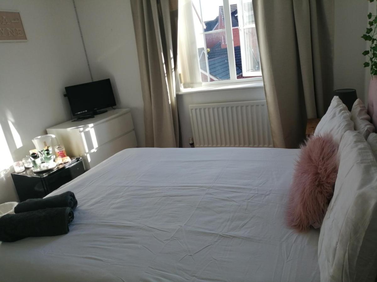 Spacious Townhouse With Sea Views Near Cardiff Barry Extérieur photo
