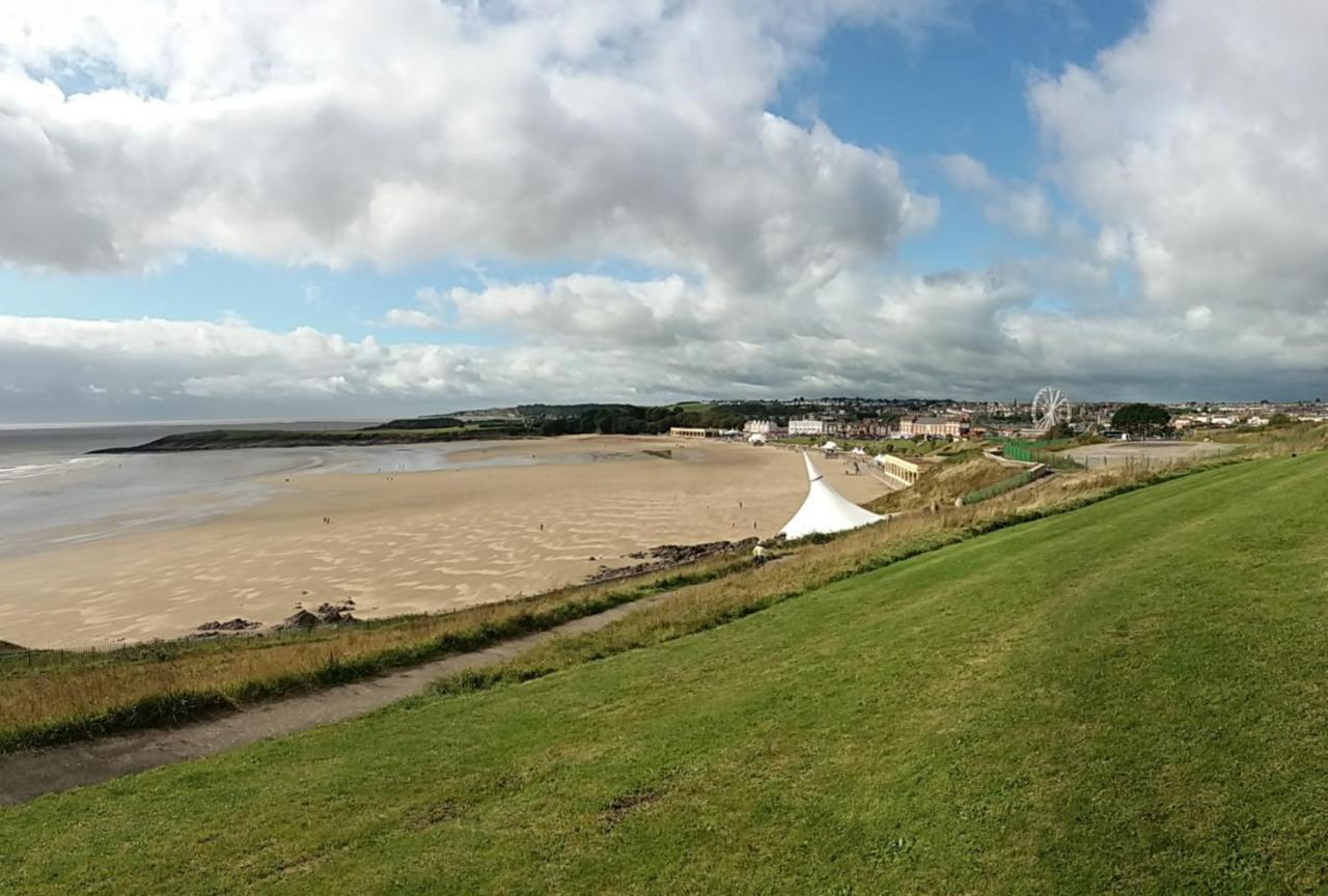 Spacious Townhouse With Sea Views Near Cardiff Barry Extérieur photo